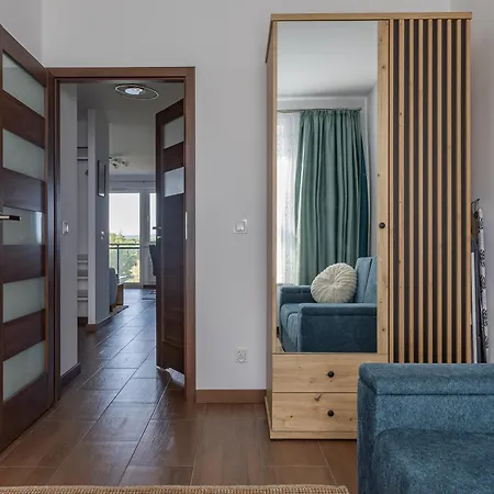 Glow - Letnicka, Plaza & Parking