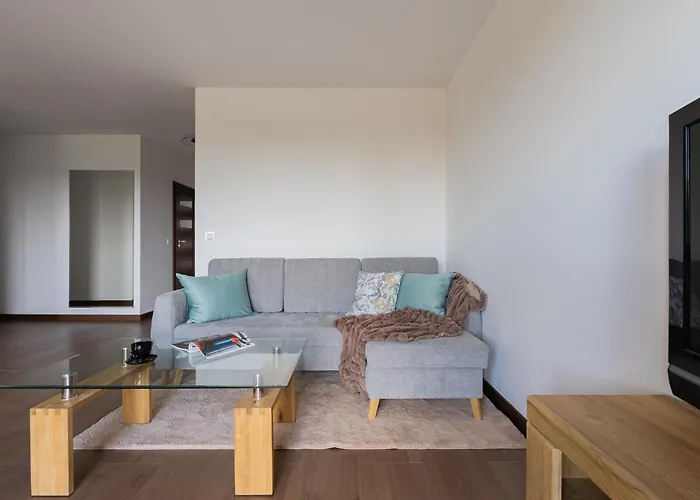 Glow - Letnicka, Plaza & Parking 아파트 그단스크